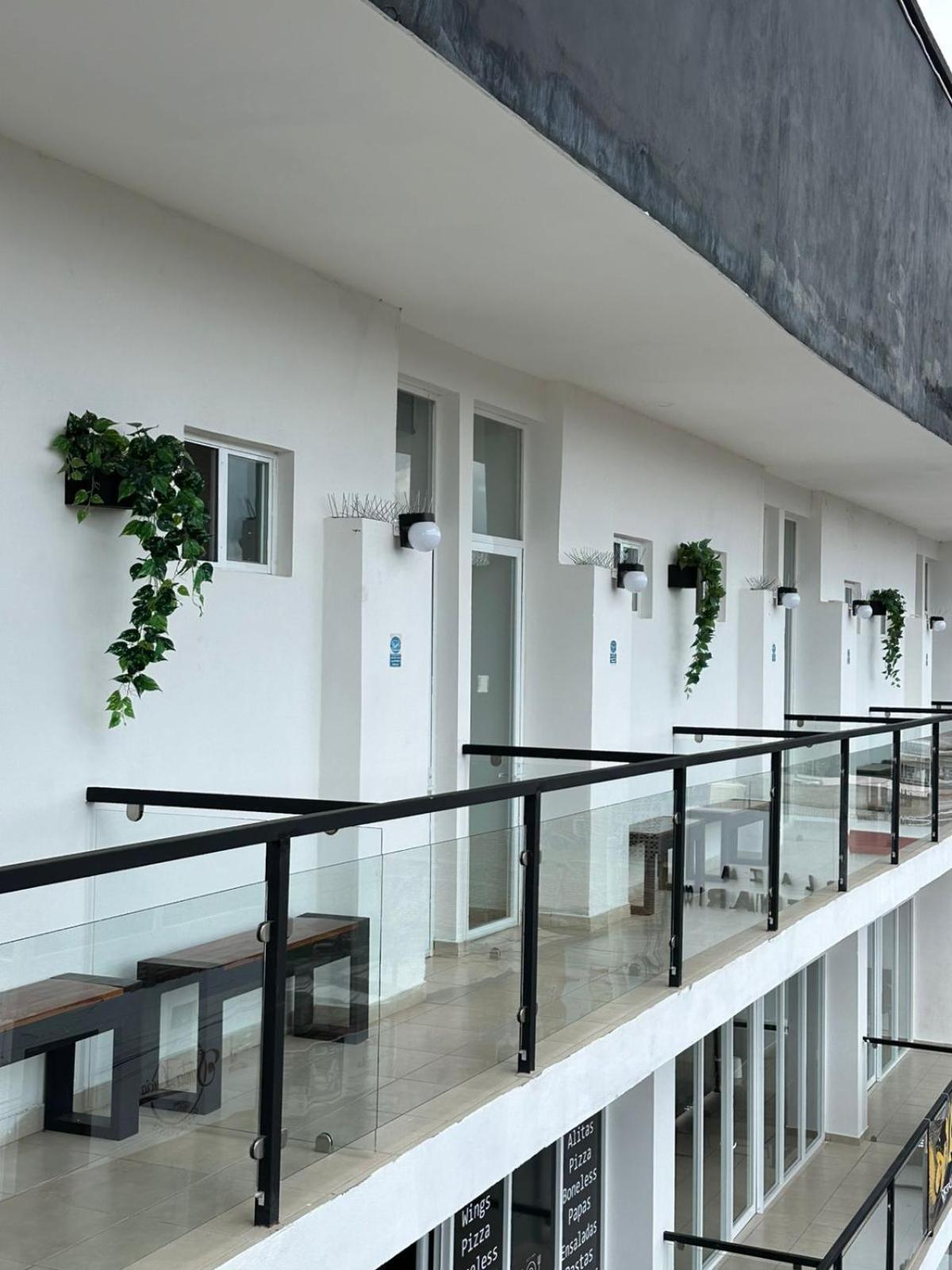 Hotel Plaza Centenario Juan Aldama エクステリア 写真